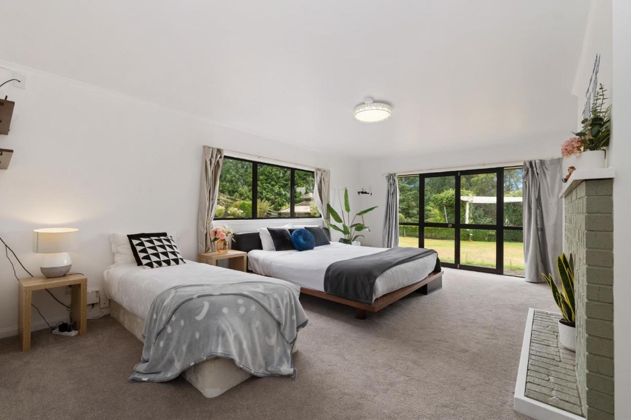 Skyline Mountain View Lodge Up To 16 People Rotorua Exterior foto